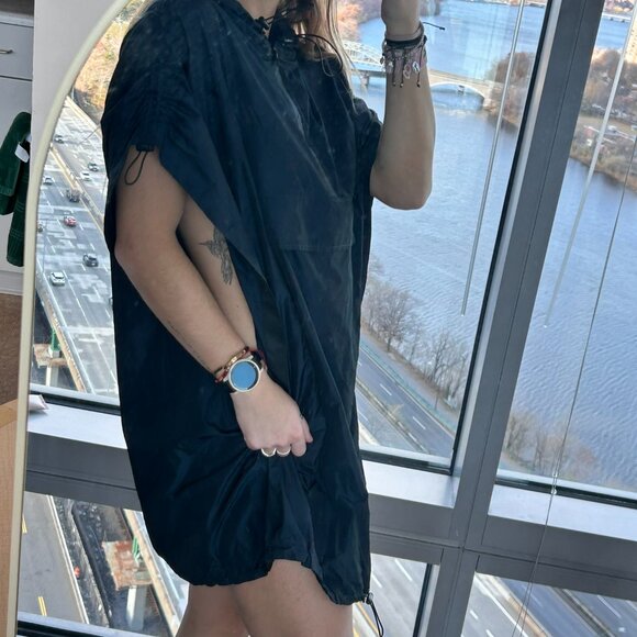 Oversized Black Windbreaker Lightweight Water-Resistant Streetwear Poncho Cape D - Picture 3 of 5